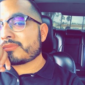 Meet your Posher, Gustavo